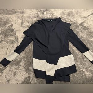 NWOT LAUREN RALPH LAUREN
WOMEN'S CLASSIC OPEN SHAWL CARDIGAN Size M